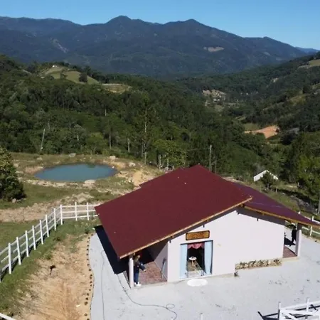 Cabana recanto do arruda para casal em Águas mornas-2